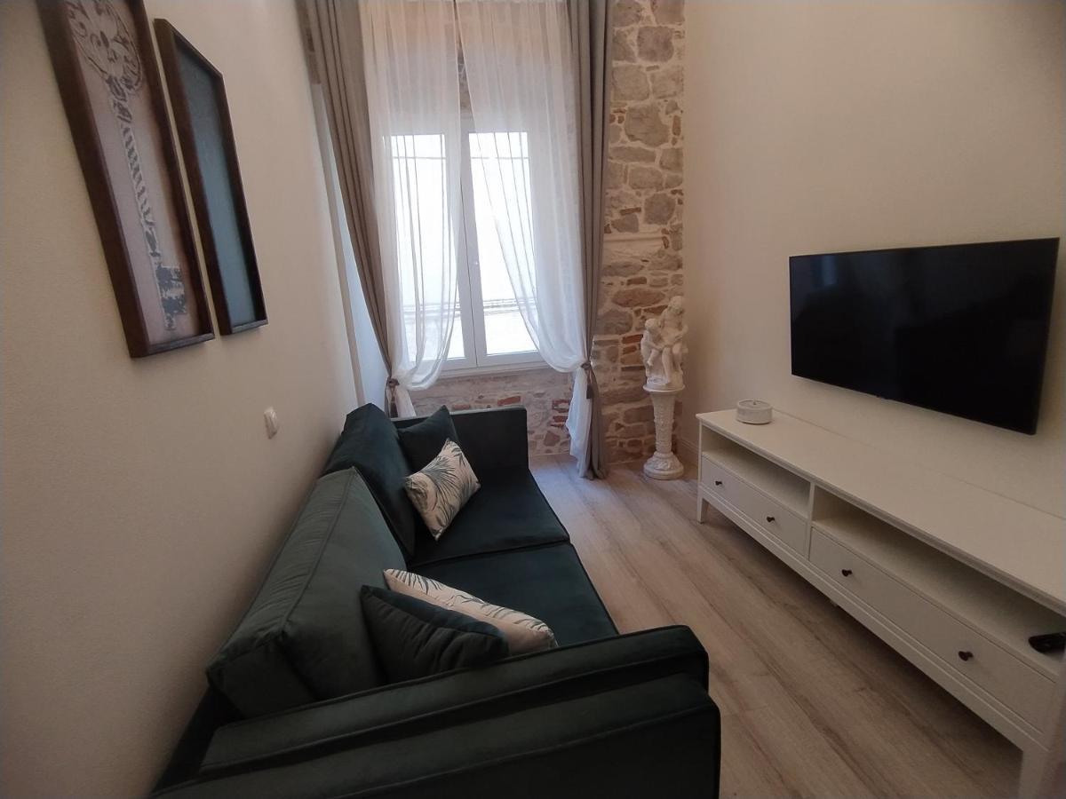 Apartment Antique Zadar - City Center Экстерьер фото