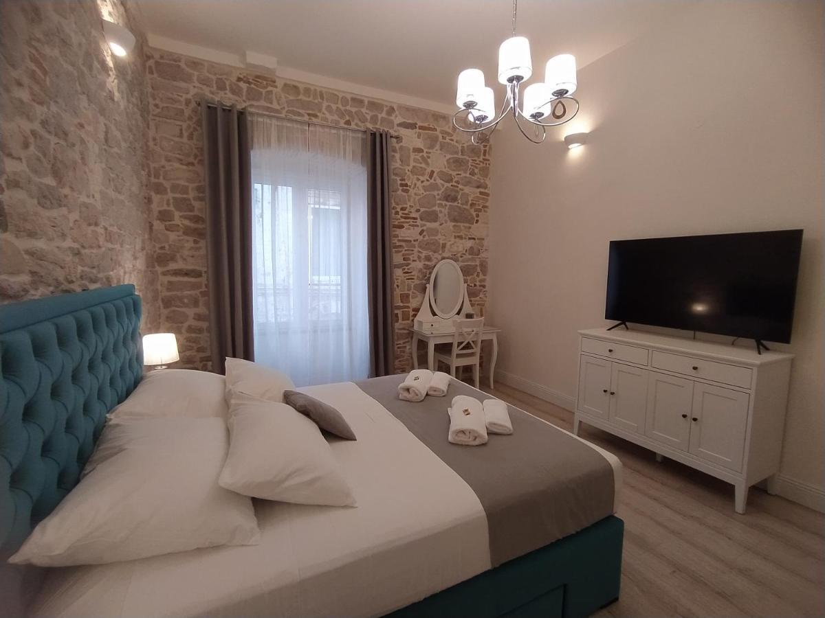 Apartment Antique Zadar - City Center Экстерьер фото