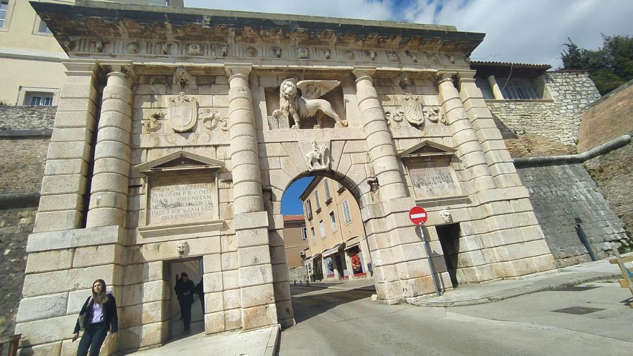 Apartment Antique Zadar - City Center Экстерьер фото